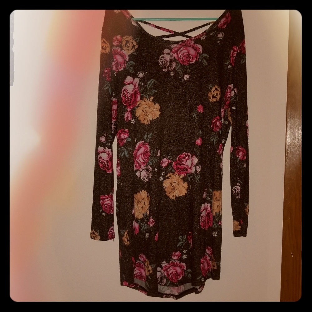 🌹🌻Floral mini dress🌻🌹